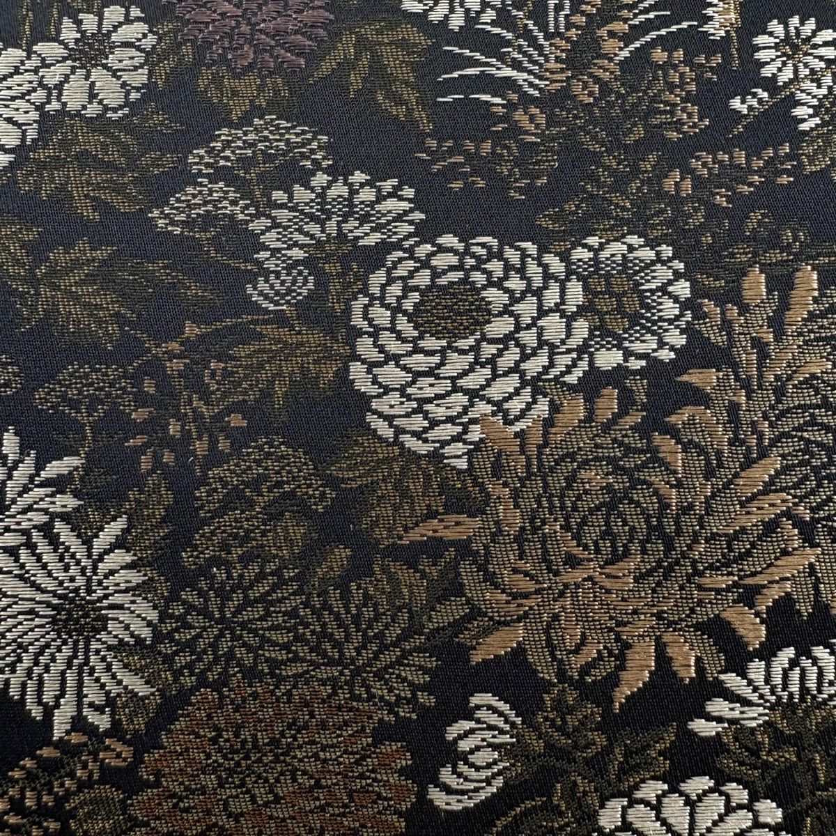 【美品】 袋帶 名品級 菊花 すすき 黑 六通 純蠶絲