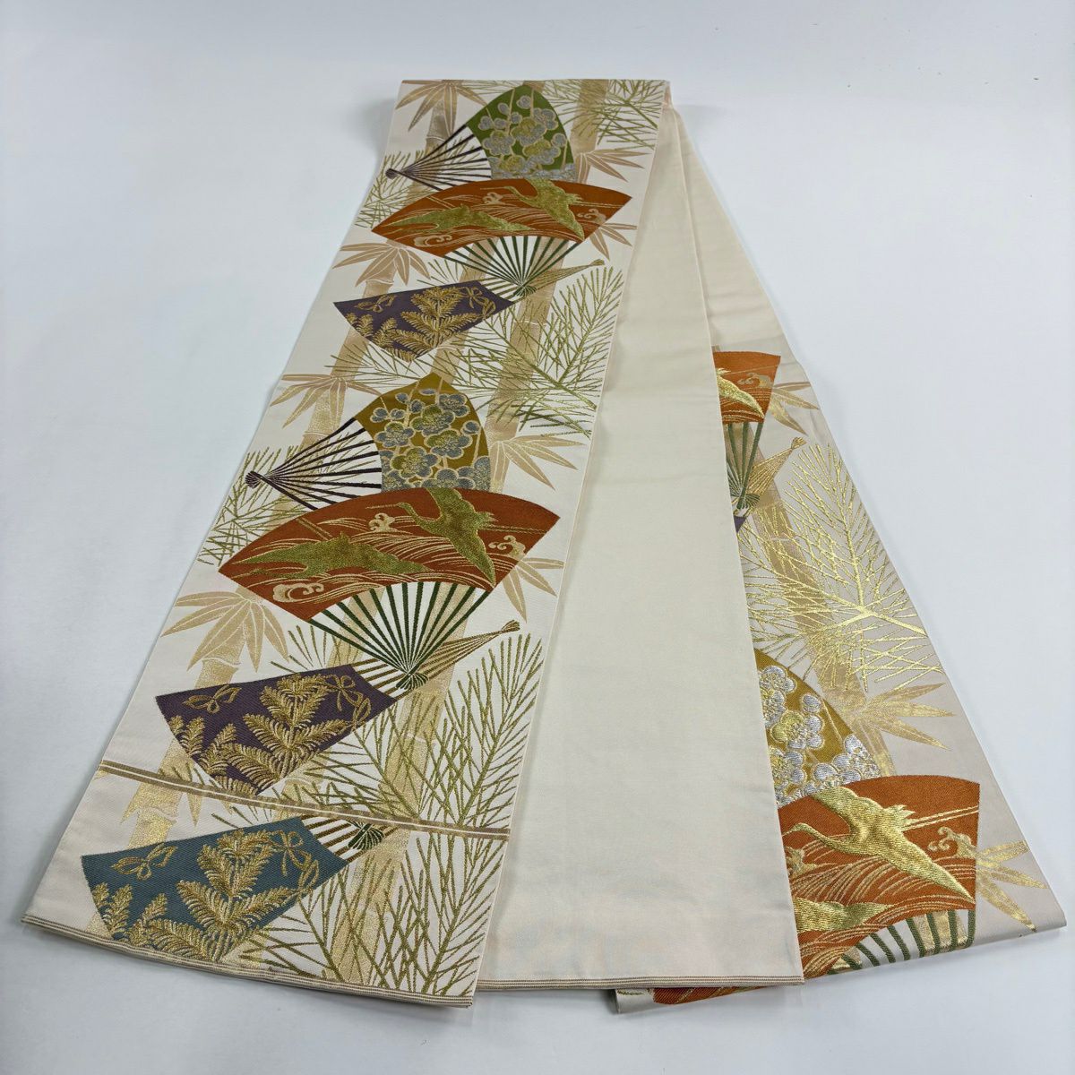 【美品】 袋帶 名品級 川島織物 落款あり 關西仕立 雙層 扇子 松樹竹子梅花 金銀彩 金金箔 奶油 六通 純蠶絲