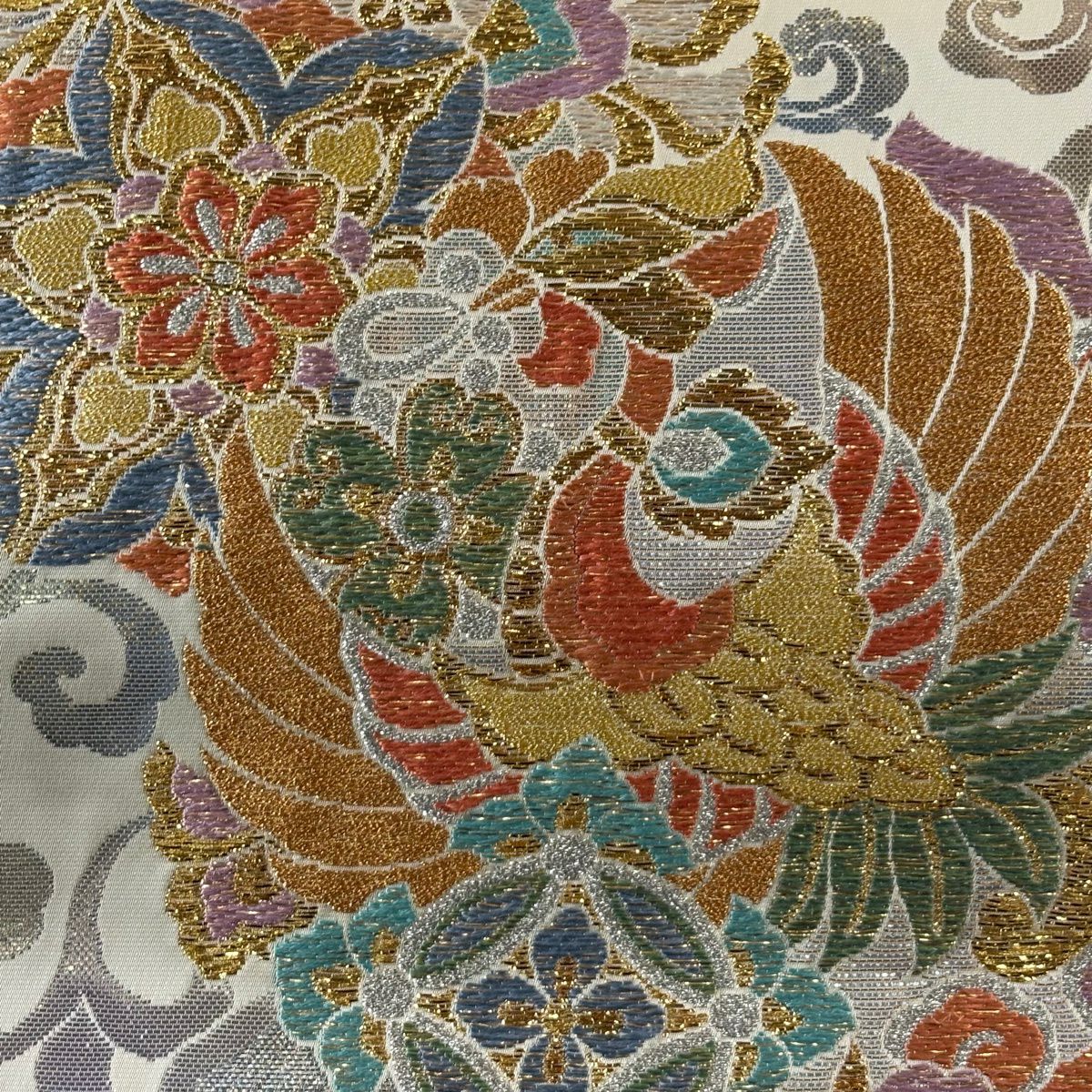 【美品】 袋帶 逸品級 じゅらく 落款あり 鳳凰 花唐草紋 金銀彩 金金箔 奶油 六通 純蠶絲