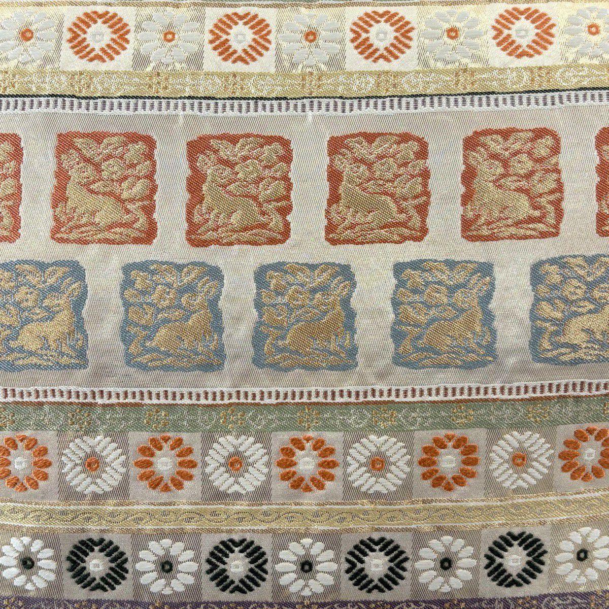 【美品】 袋帶 逸品級 河村織物 落款あり 名物裂段文 花兔 金絲 金金箔 金色 六通 純蠶絲