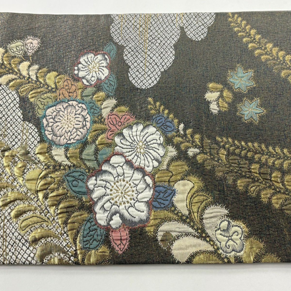 【美品】 袋帶 秀品級 草花紋紋 雲文 金金箔 灰綠 六通 純蠶絲