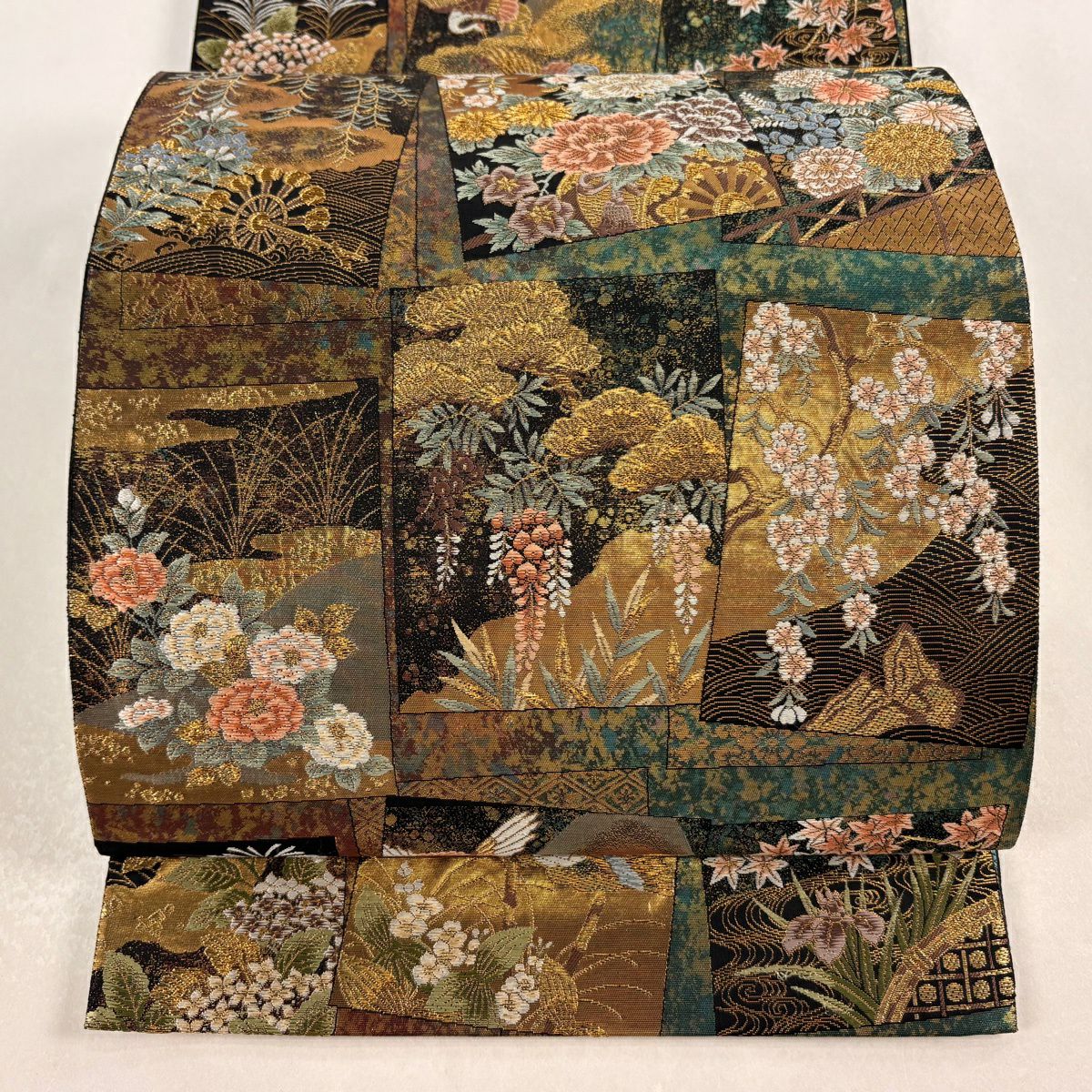 【美品】 袋帶 秀品級 色紙 花鳥 金糸 金金箔 綠 お太鼓柄 純蠶絲