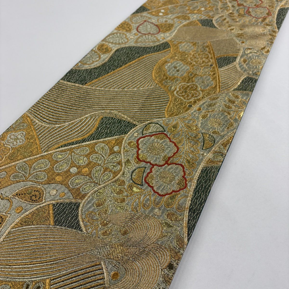 【美品】 袋帶 秀品級 梅花葉紋 金銀絲 金金箔 綠 六通 純蠶絲