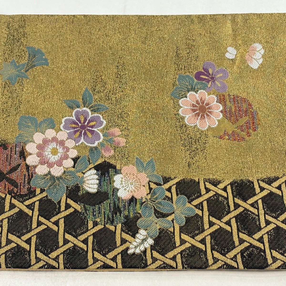 【美品】 袋帶 秀品級 草花紋紋 籠目 金絲 金金箔 金色 六通 純蠶絲