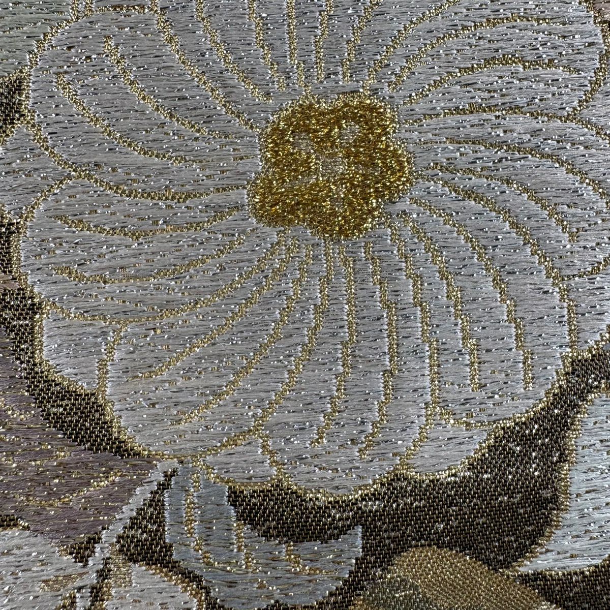 【美品】 袋帶 秀品級 關西仕立 草花紋紋 波頭 金絲 金金箔 淺茶 六通 純蠶絲