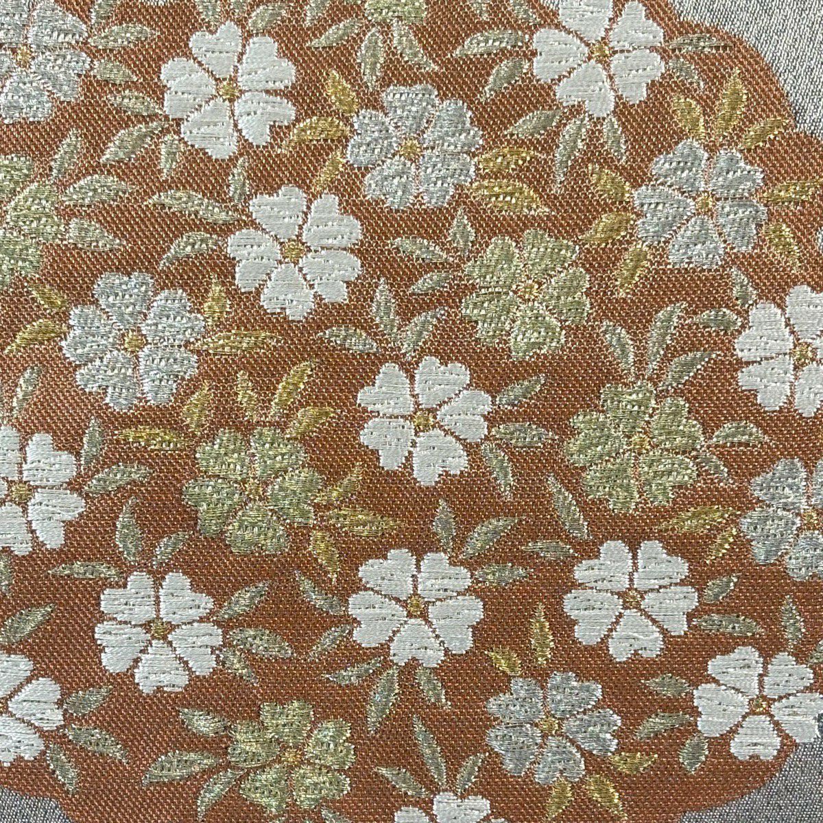 袋帶 秀品級 樱花 菊花唐草紋 金銀線 刺繡 灰茶 六通 純蠶絲