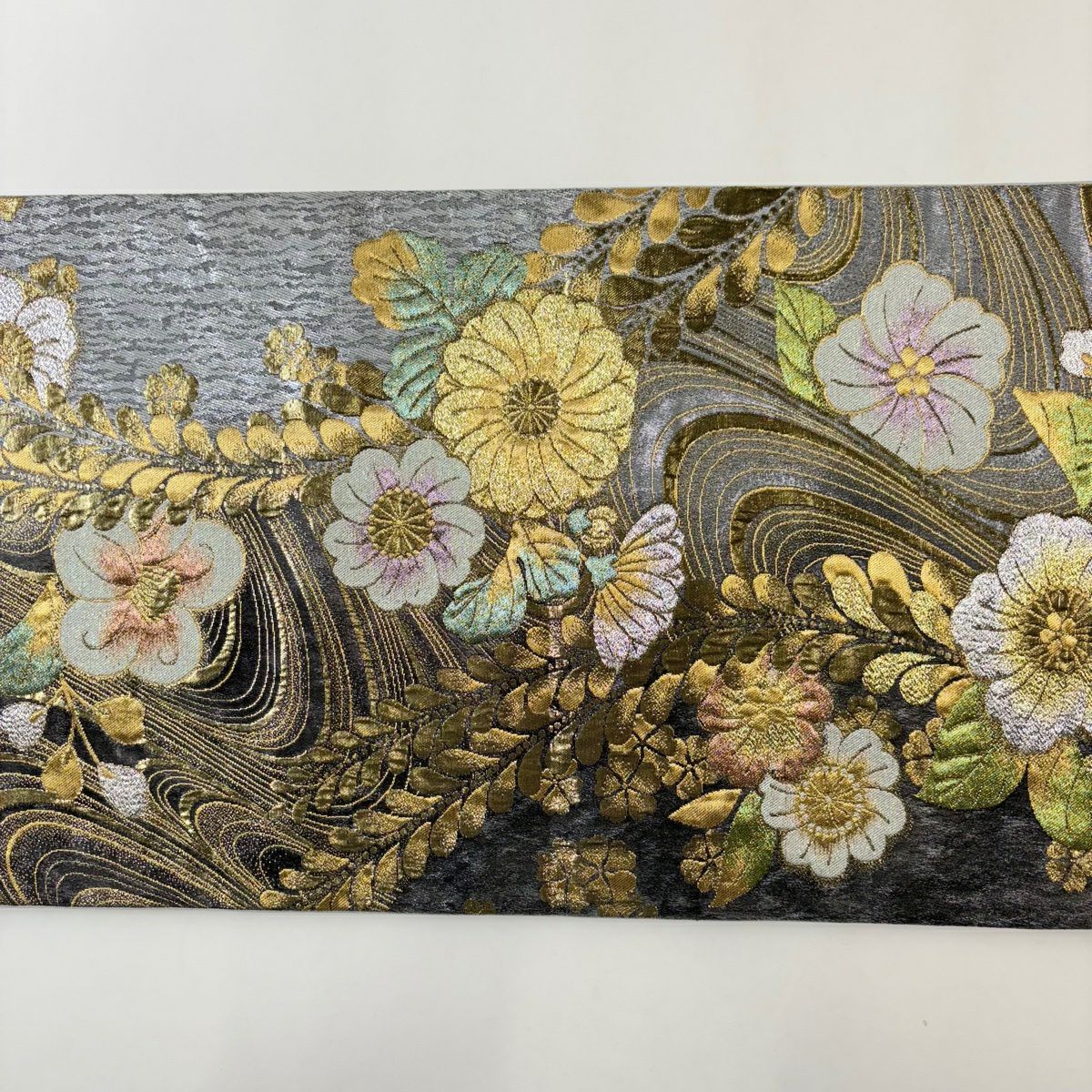 【美品】 袋帶 秀品級 辻花染圖案 流水 金銀線 金金箔 銀 六通 純蠶絲