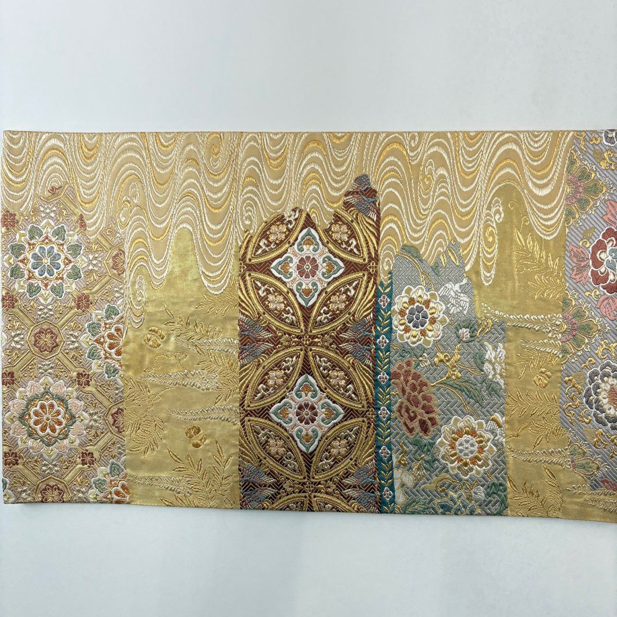 【美品】 袋帶 秀品級 華紋 流水 金銀線 金金箔 金色 六通 純蠶絲