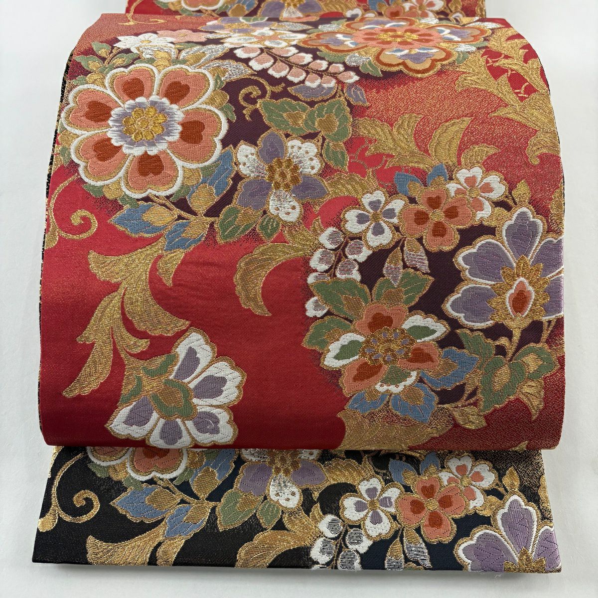 袋帶 秀品級 三色染 振袖禮服禮服用 華紋 草花紋紋 唐織 金金箔 紅 六通 純蠶絲