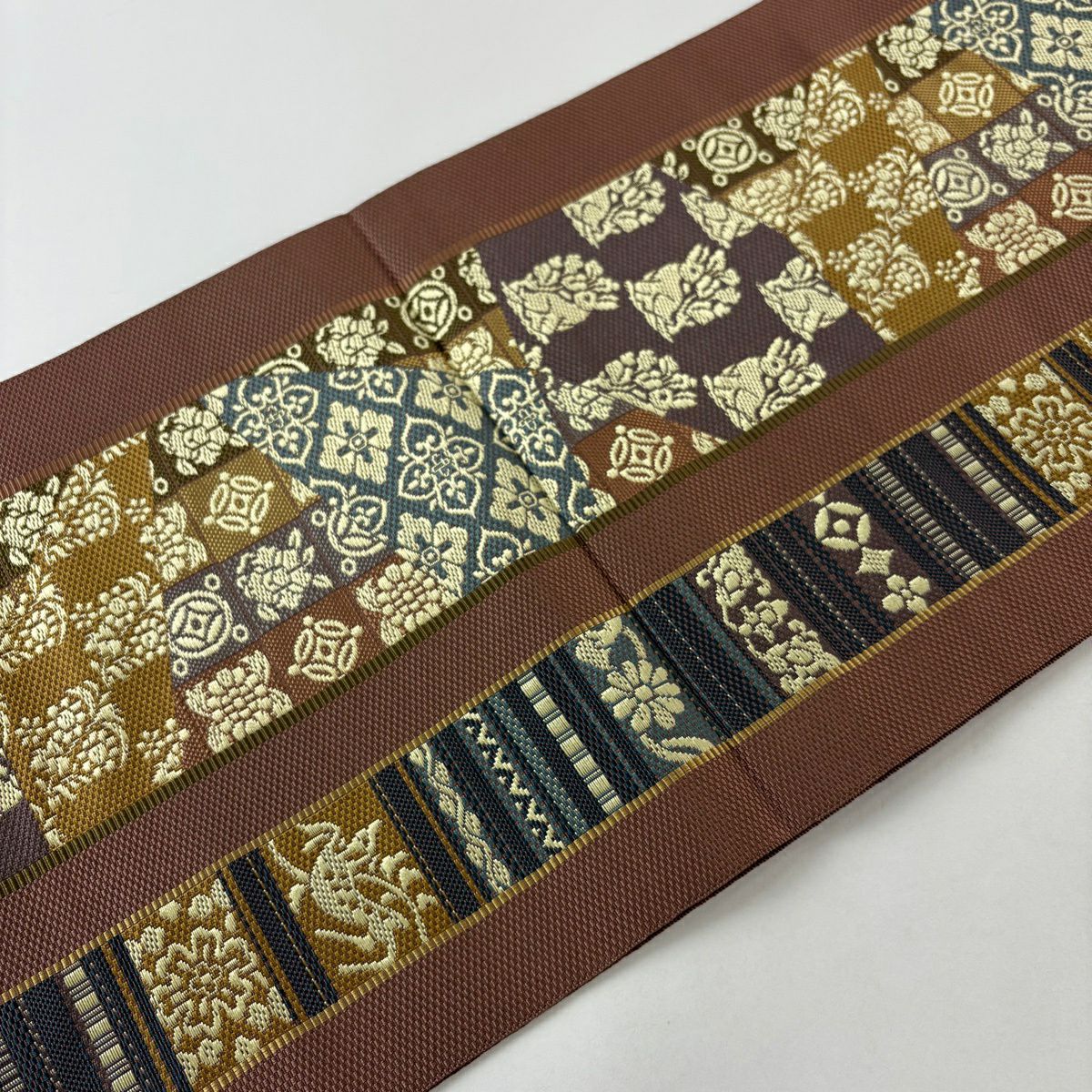 【美品】 名古屋帶 秀品級 八寸名古屋帶 松樹葉仕立 花兔 花菱 唐織 紅紫 純蠶絲