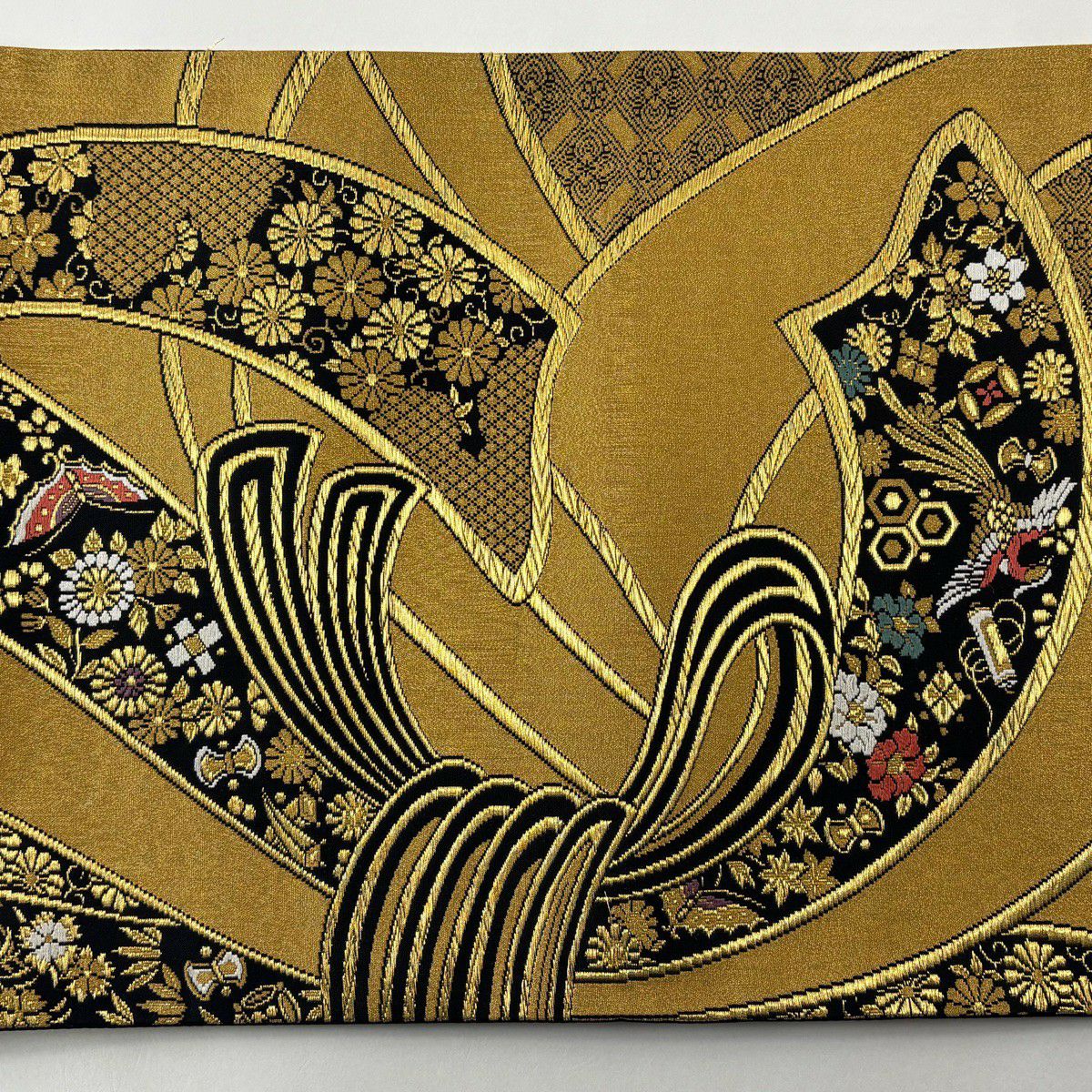 【美品】 袋帶 秀品級 鈴乃屋 束捲熨斗紋 寶物滿載 金絲 金色 六通 純蠶絲