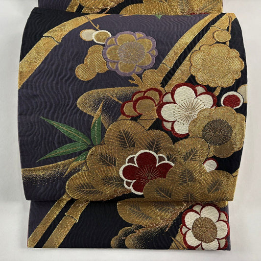【美品】 袋帶 優品級 振袖禮服禮服用 松樹竹子梅花 金金箔 金絲 黑 六通 純蠶絲