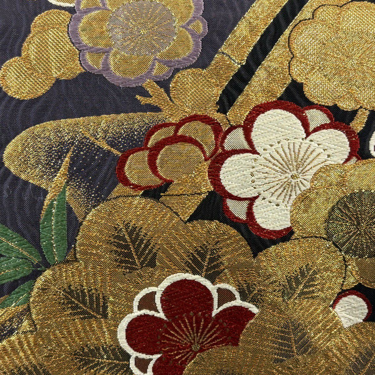 【美品】 袋帶 優品級 振袖禮服禮服用 松樹竹子梅花 金金箔 金絲 黑 六通 純蠶絲