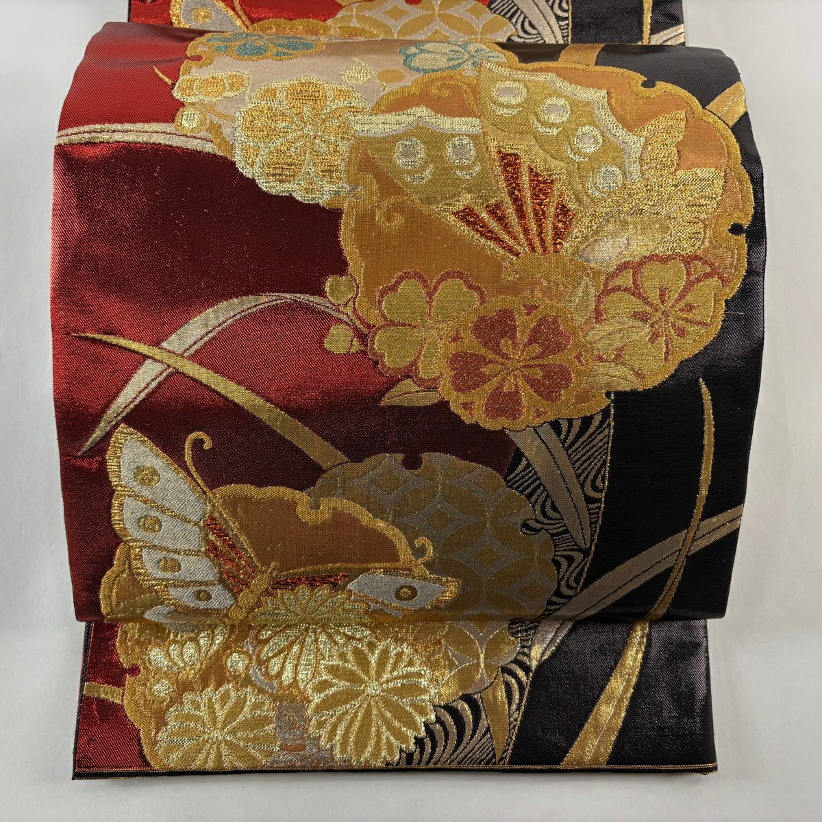 【美品】 袋帶 秀品級 證書齊全 雪輪 蝶 金銀線 金金箔 紅 六通 純蠶絲
