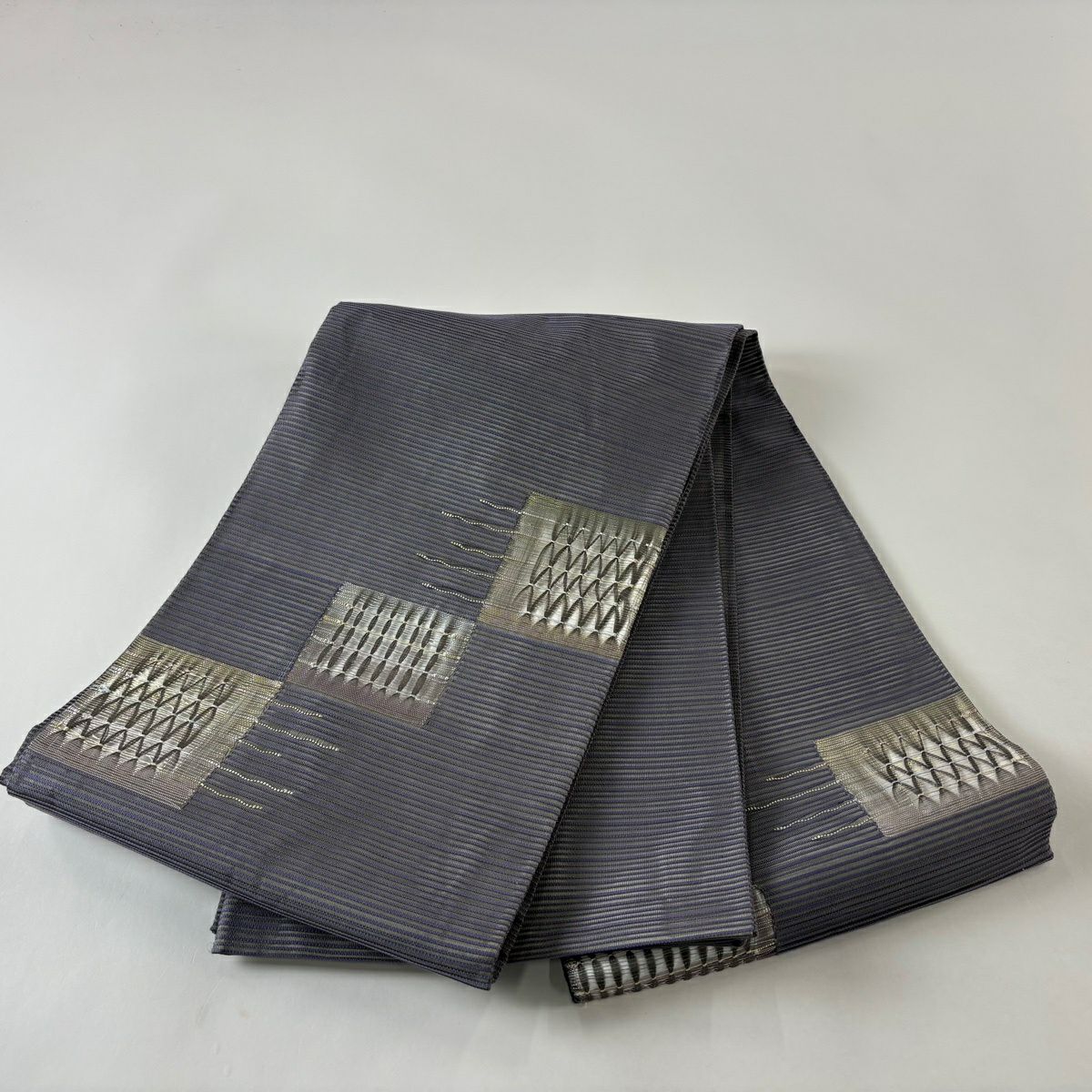 【美品】 袋帶 秀品級 夏帶 絽 色紙 幾何圖案 灰紫 お太鼓柄 純蠶絲