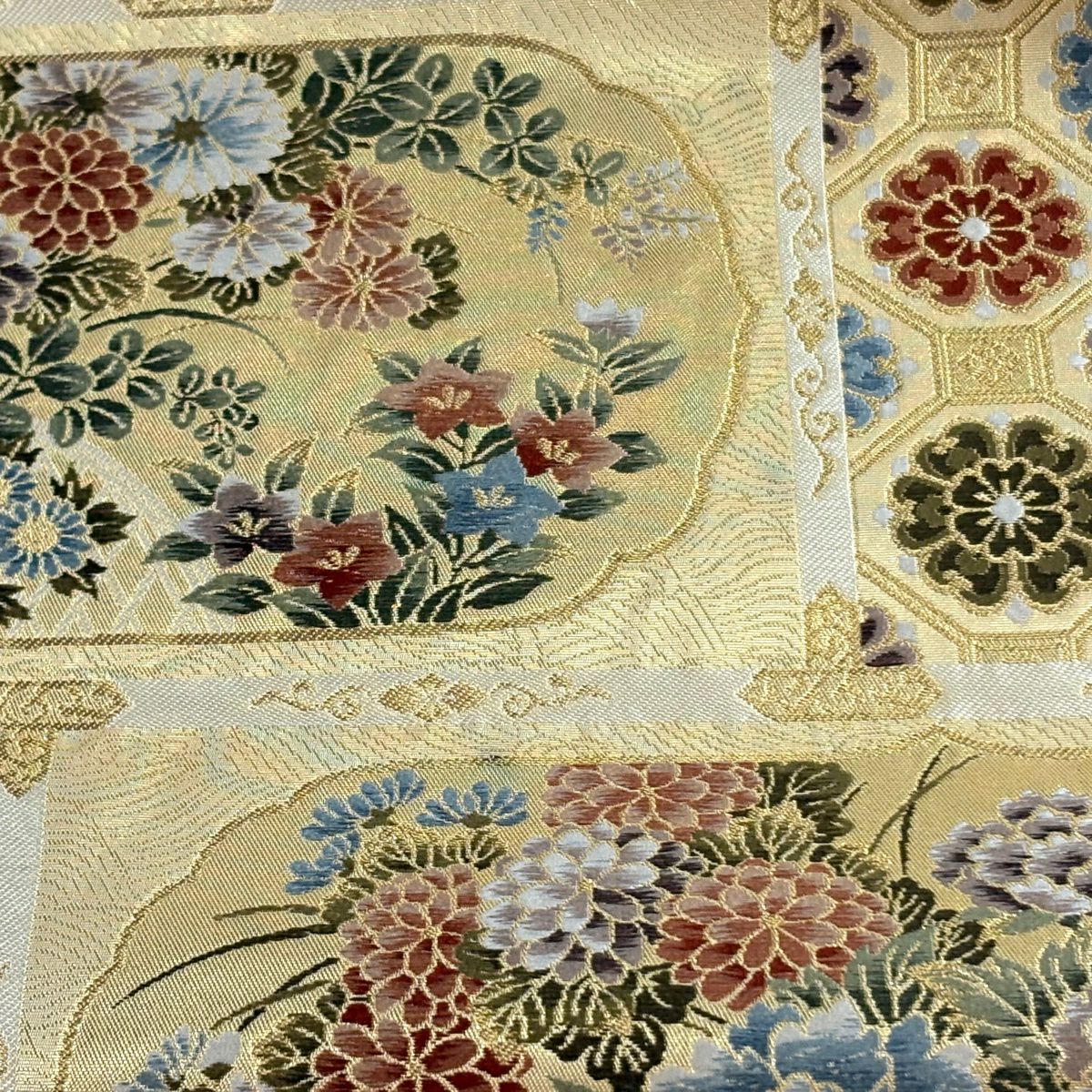 【美品】 袋帶 秀品級 欄間花車紋 金絲 金金箔 金色 六通 純蠶絲