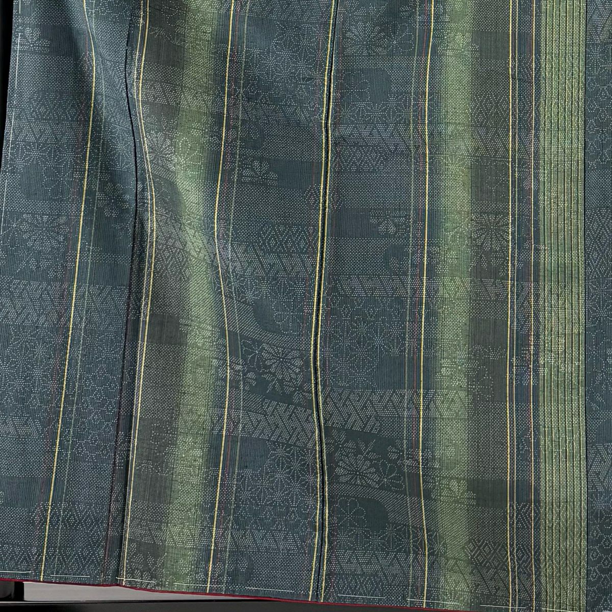 【美品】 紬織 身長161cm 袖長63cm S 雙層 證書在 菊花 縱條 深綠 純蠶絲 優品級