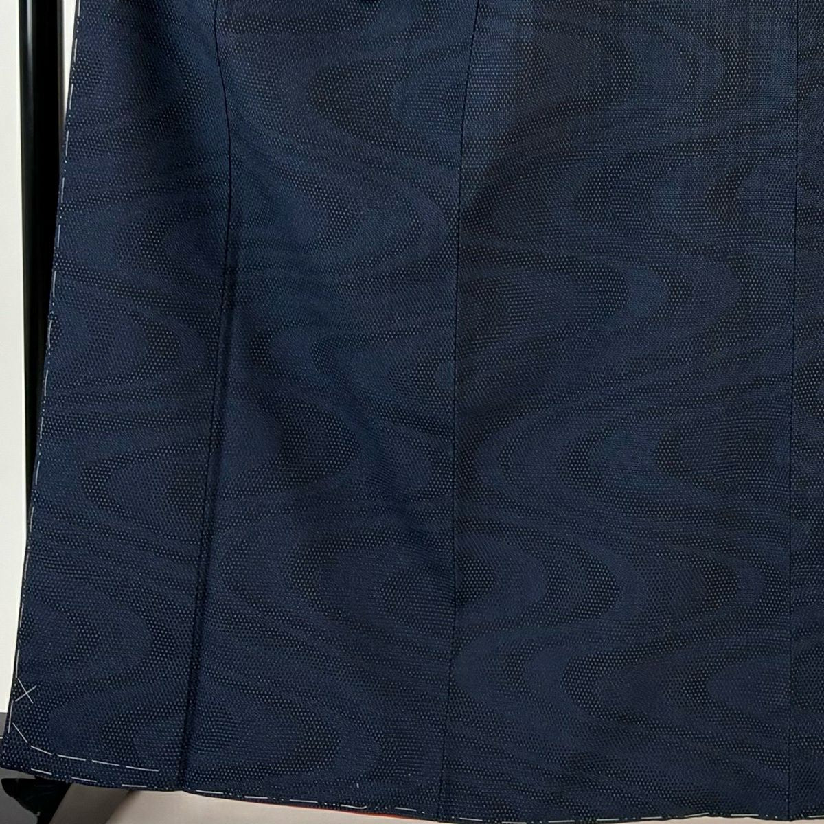 【美品】 紬織 身長163.5cm 袖長64cm M 雙層 流水 龜甲絣 深藍 純蠶絲 秀品級