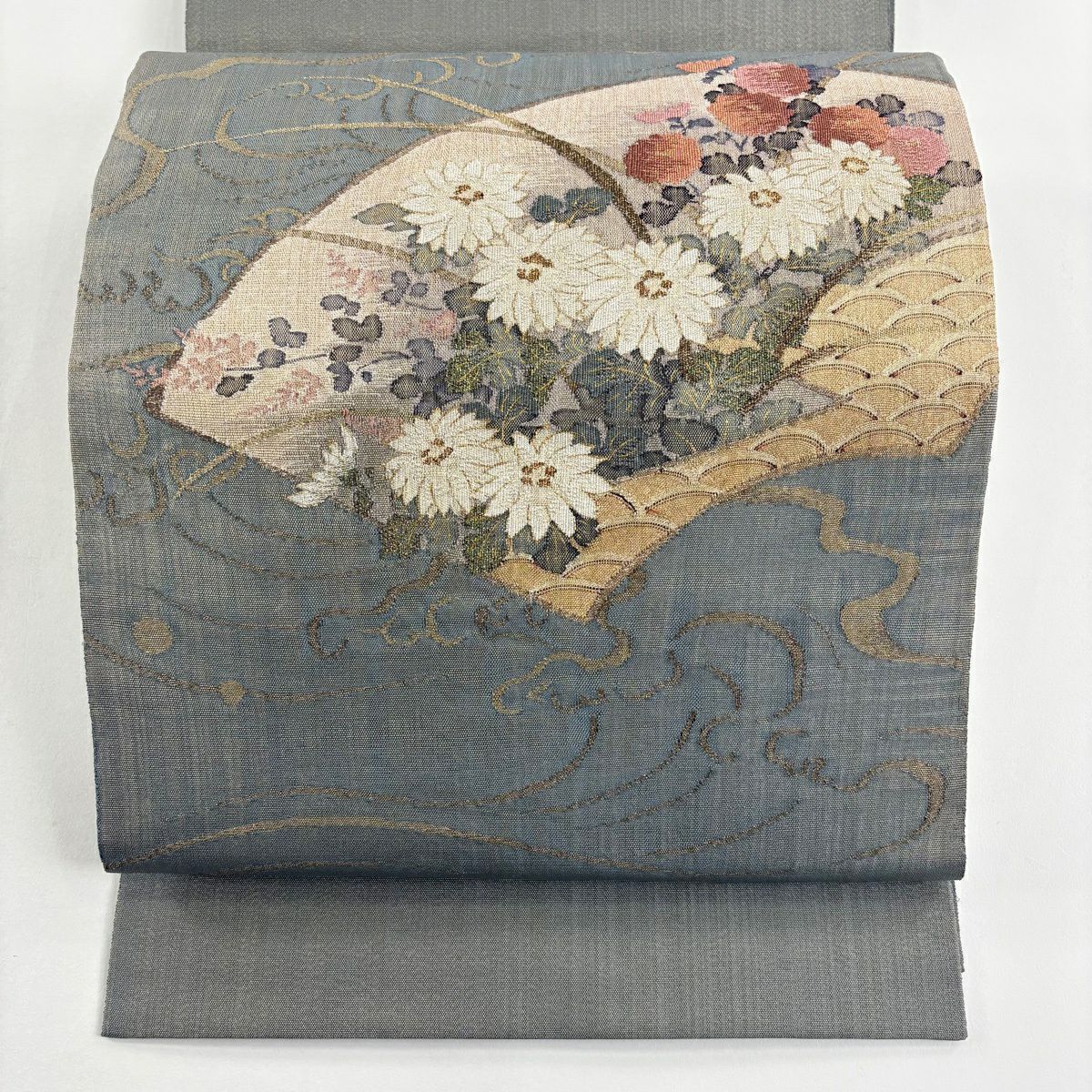 【美品】 袋帶 名品級 扇子面 草花紋 金糸 灰綠 お太鼓柄 純蠶絲