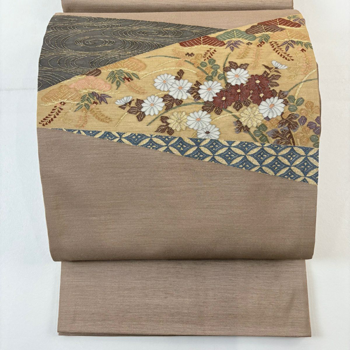 【美品】 袋帶 名品級 菊花 流水 金絲 茶 お太鼓圖案 純蠶絲