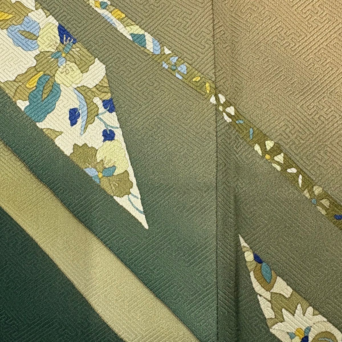 付下 身長154cm 袖長62cm S 雙層 斉藤三才 落款 草花紋紋 地紋 金銀彩 漸層 米色 純蠶絲 名品級 一つ紋
