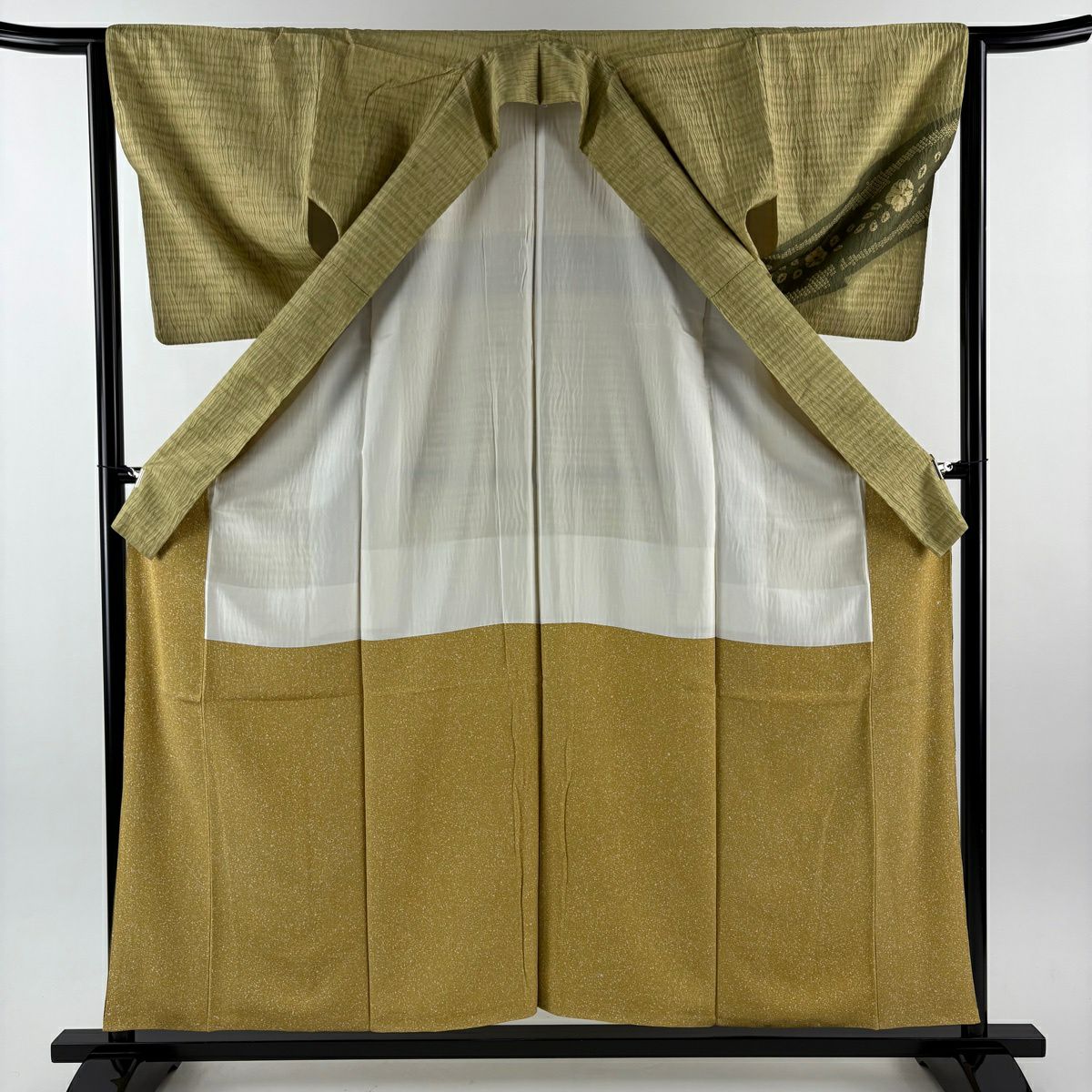 【美品】 付下 身長158.5cm 袖長63.5cm S 雙層 大島紬織地 梅花 幾何學 絞染 鶯色 純蠶絲 名品級