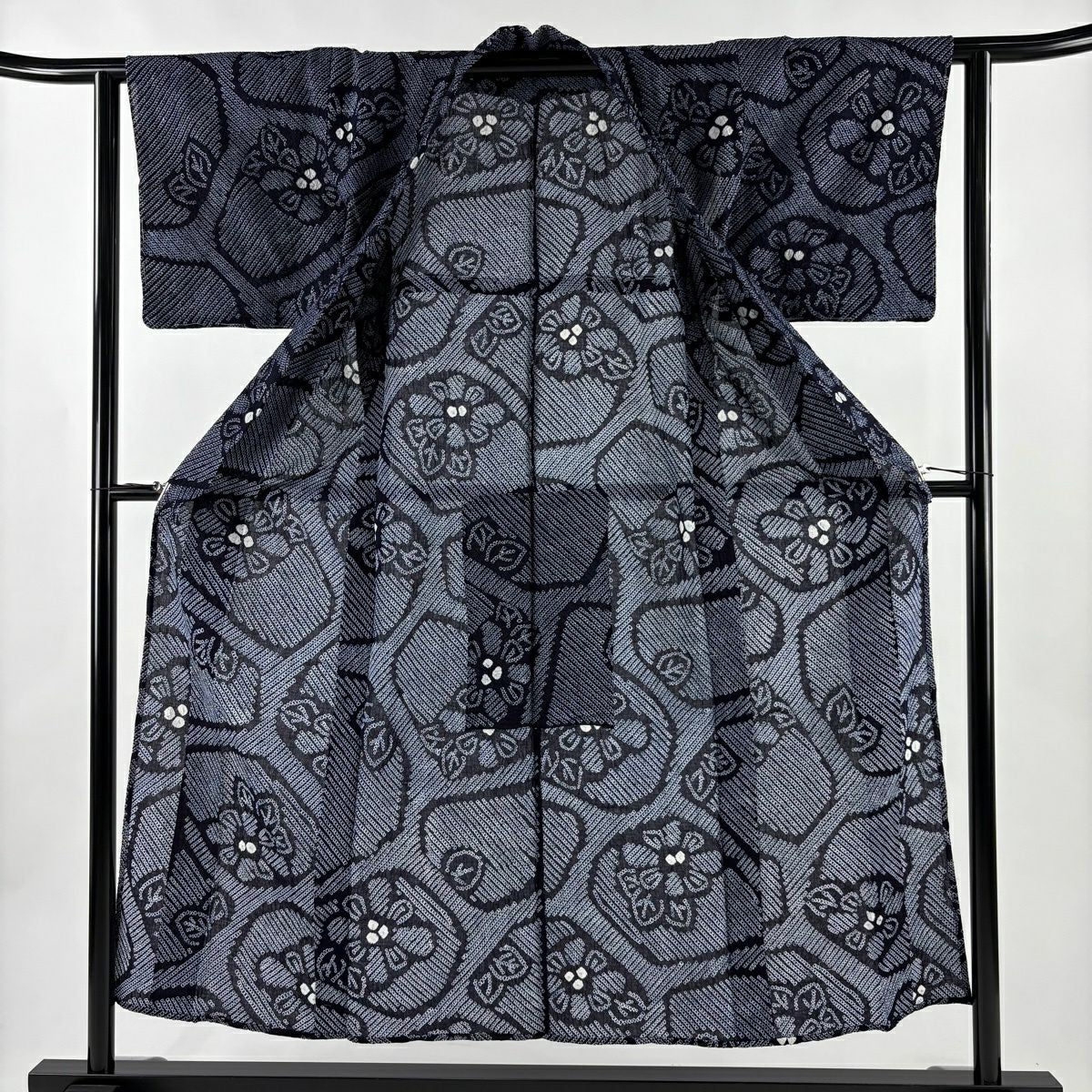 浴衣 身長151.5cm 袖長61.5cm S 絞染浴衣 草花紋 純蠶絲 名品級
