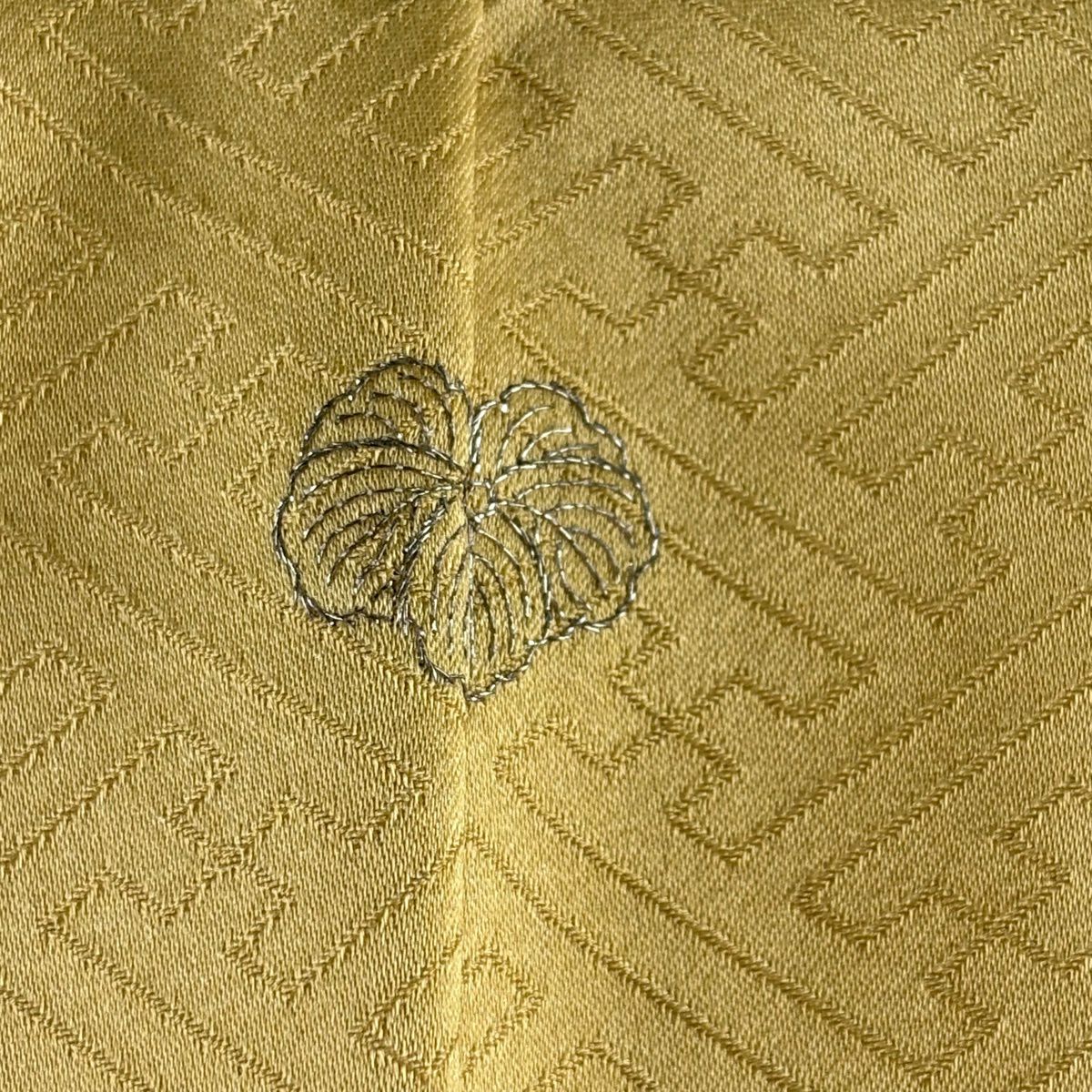 【美品】訪問服 身長154.5cm 袖長62cm S 雙層 吾妻德穗 落款あり 花唐草紋 熨斗紋 金銀彩 芥末色 純蠶絲 名品級 一つ紋