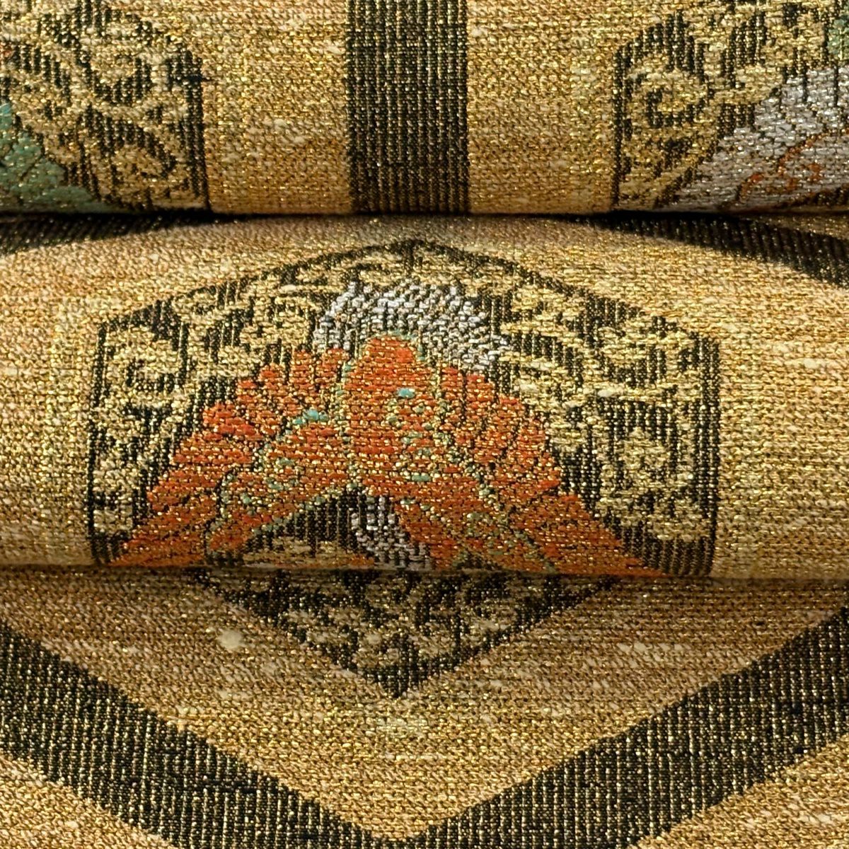 【美品】 袋帶 逸品級 桝屋高尾 落款あり ねん金綴錦 龜甲鳳凰文 龜甲 花鳥 金銀糸 金金箔 金色 六通 純蠶絲