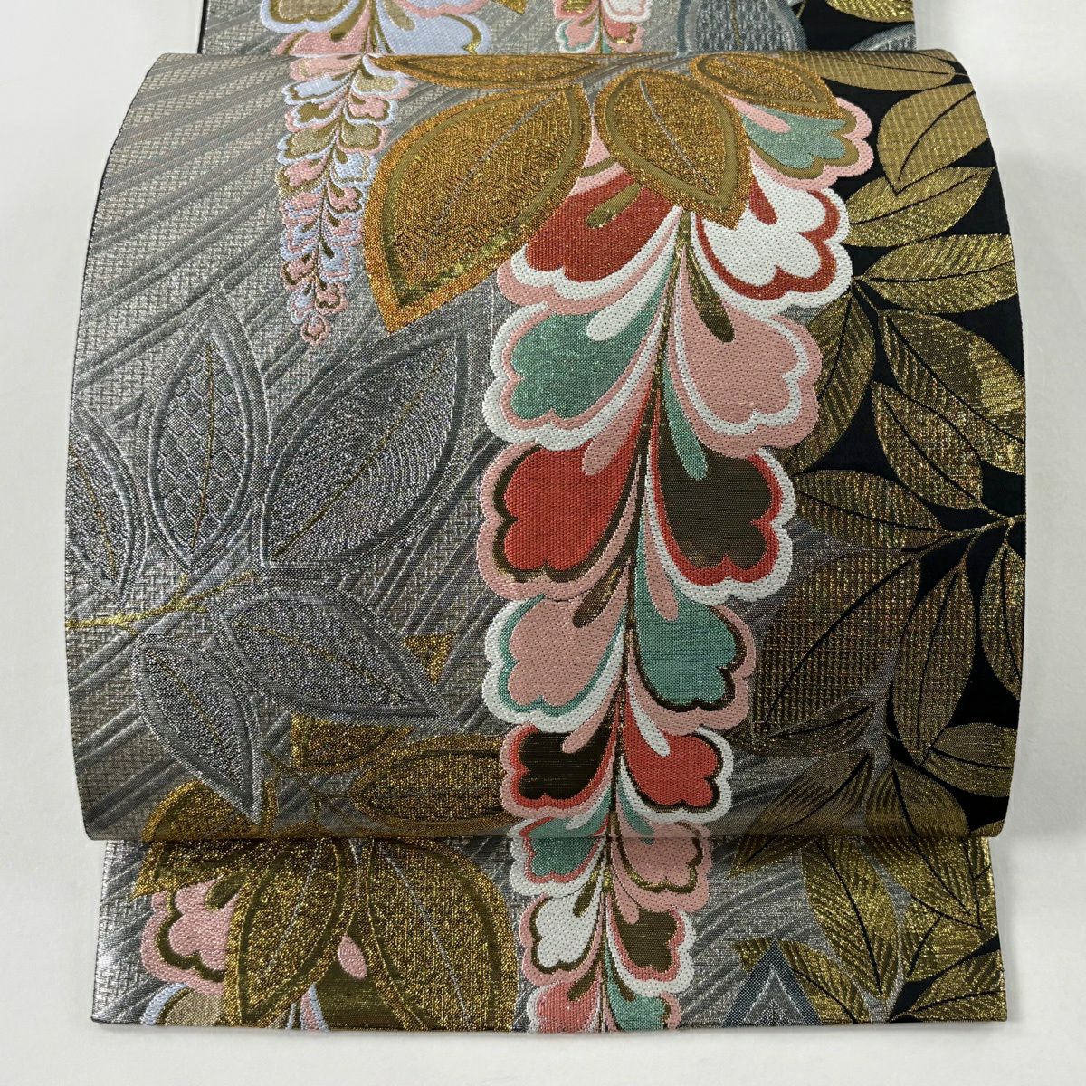 【美品】 袋帶 秀品級 振袖禮服禮服用 藤葉紋 金金箔 銀色 全通 純蠶絲