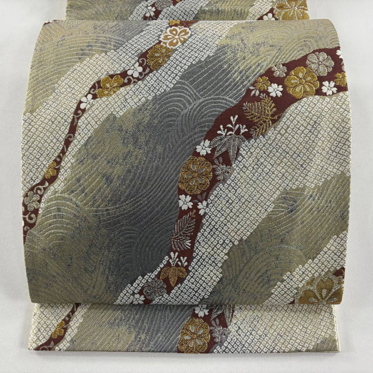 【美品】 袋帶 秀品級 松樹竹子梅花 波 金金箔 金銀彩 銀 六通 純蠶絲