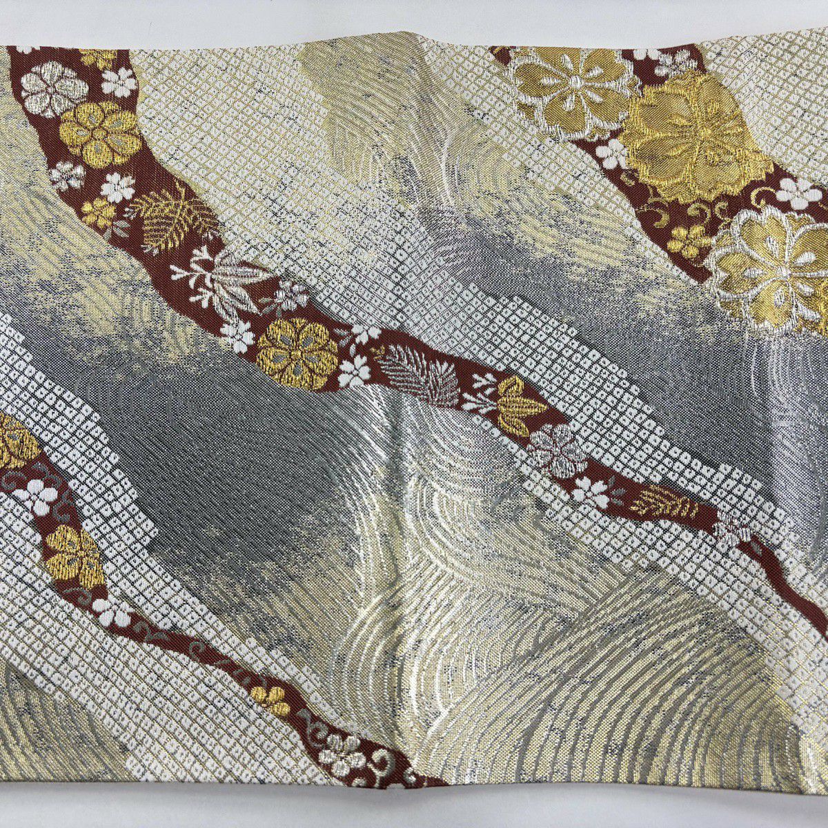 【美品】 袋帶 秀品級 松樹竹子梅花 波 金金箔 金銀彩 銀 六通 純蠶絲