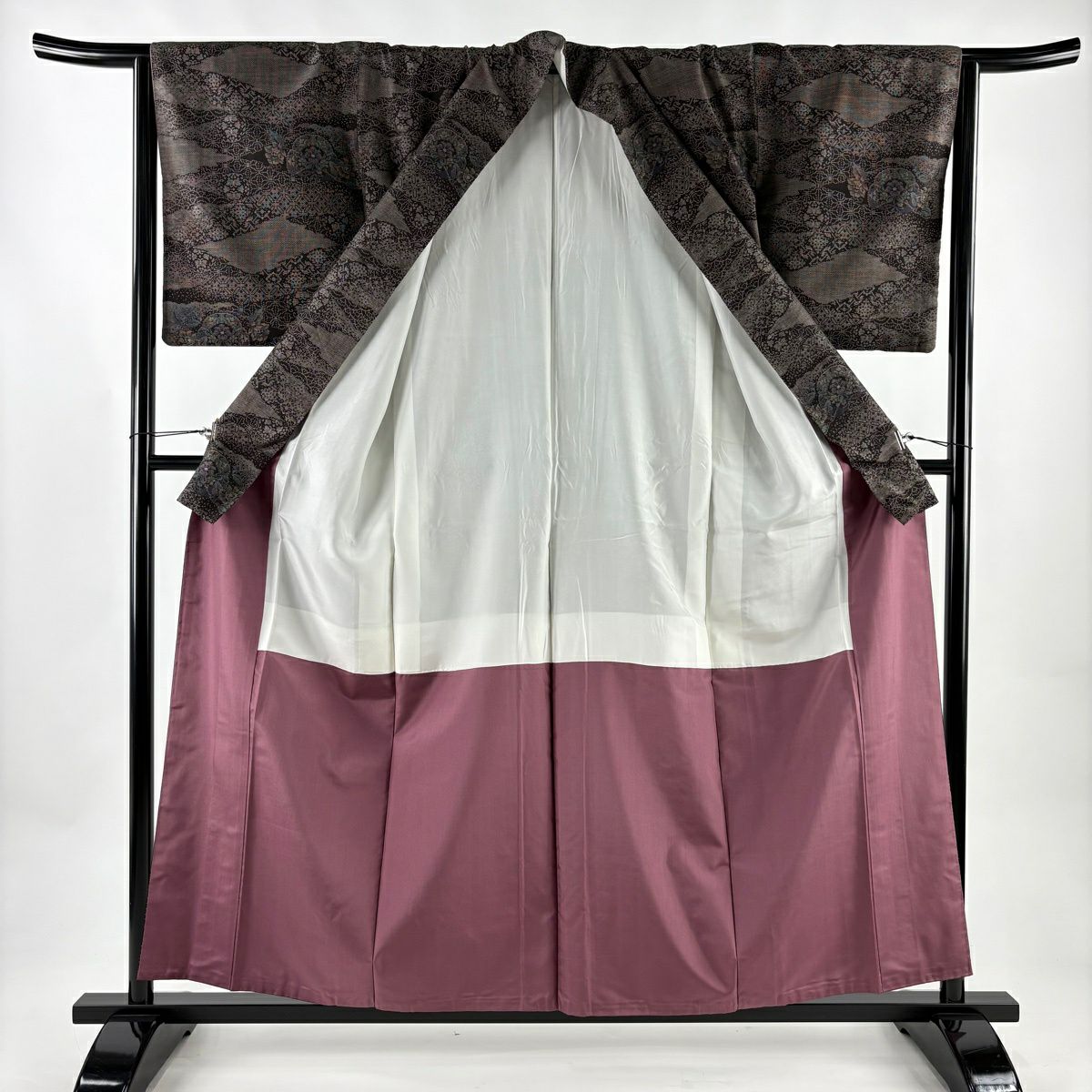 【美品】 紬織 身長158cm 袖長65.5cm M 雙層 草花紋紋 幾何學 焦茶 純蠶絲 名品級