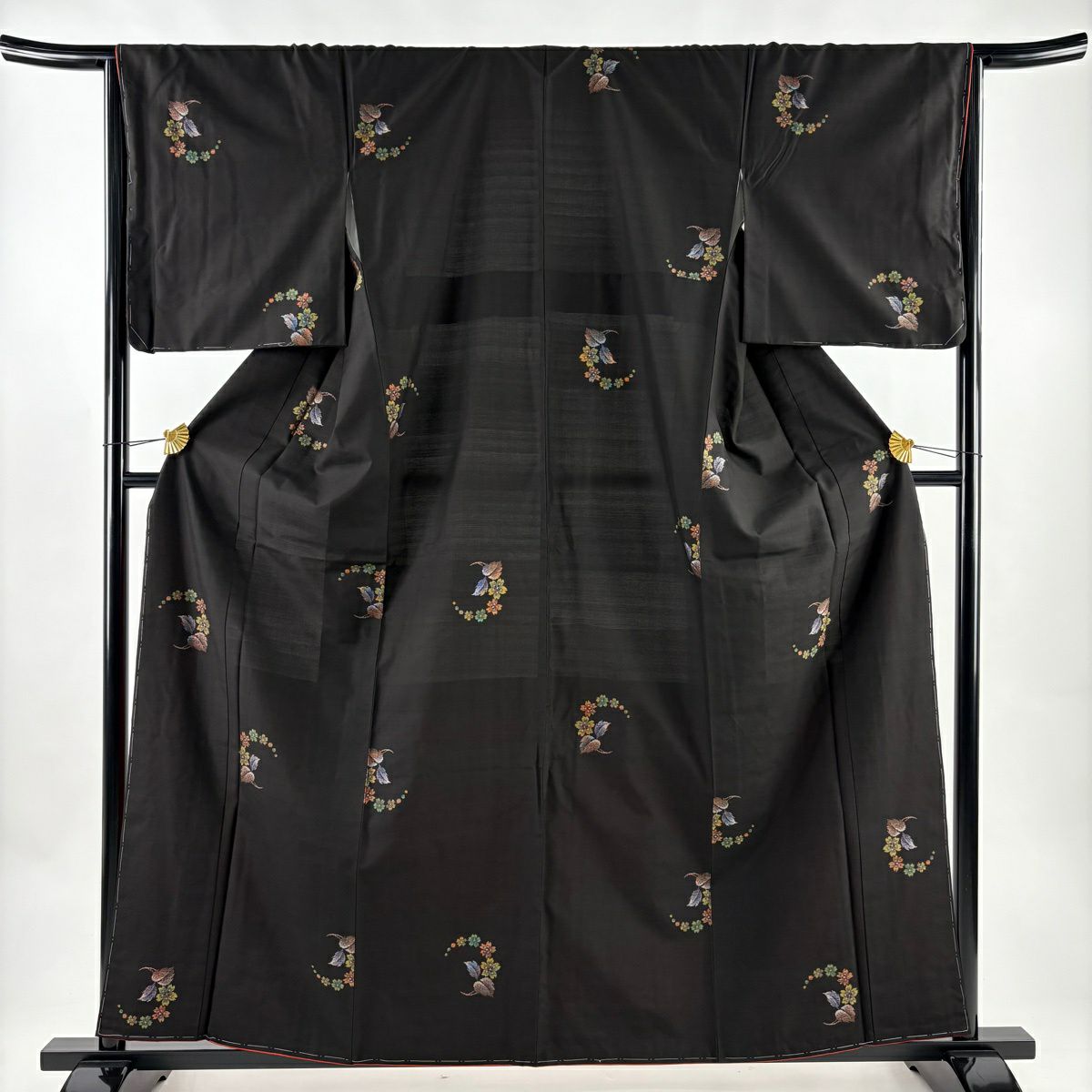 【美品】 大島紬織 身長160.5cm 袖長66.5cm M 雙層 證書齊全 櫻花 葉紋 純泥染 焦茶 正蠶絲 名品級