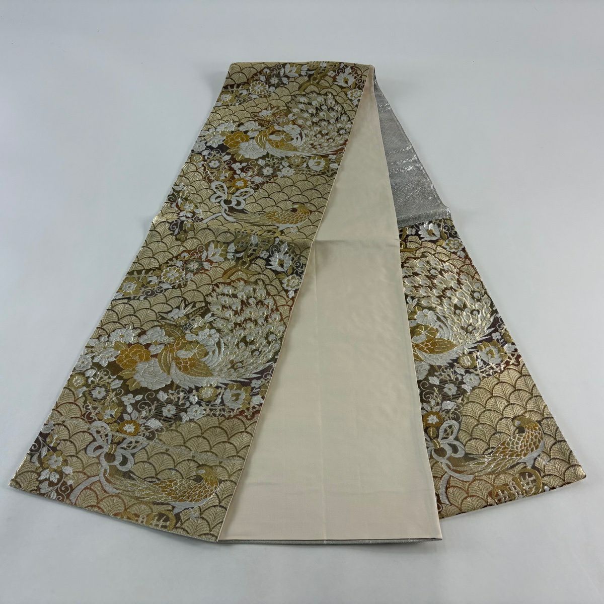 【美品】 袋帶 秀品級 孔雀 若松樹 金絲 金金箔 金色 六通 純蠶絲