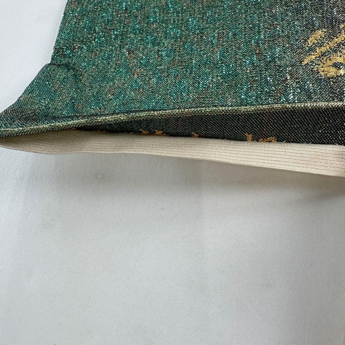 【美品】 袋帶 秀品級 草花紋紋 菱形 金絲 金金箔 紅 六通 純蠶絲