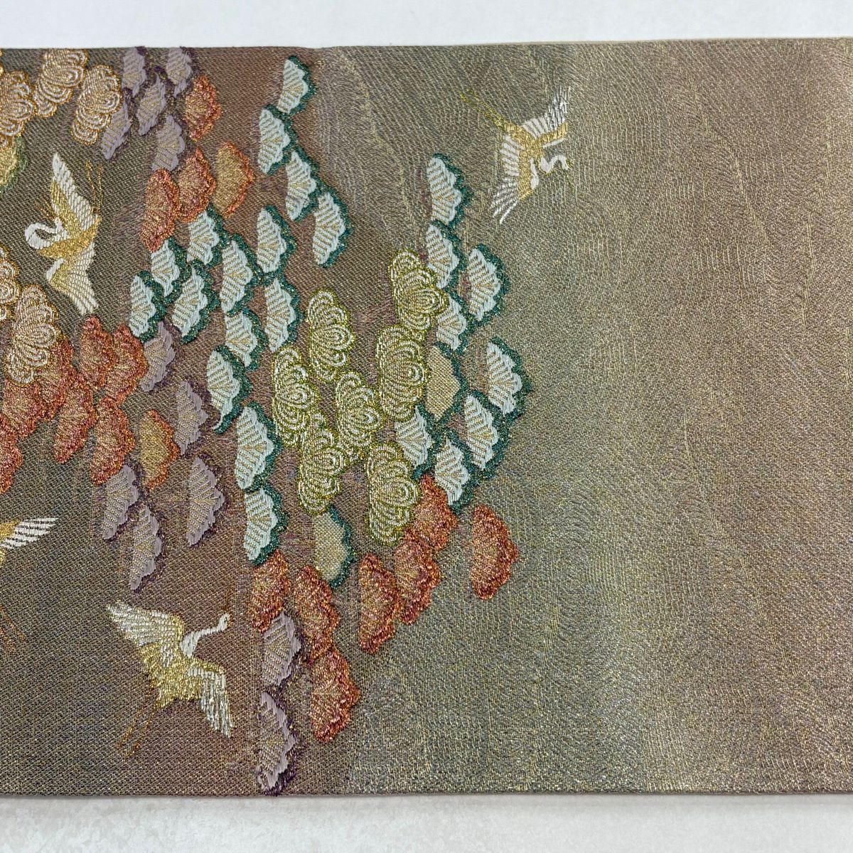【美品】 袋帶 秀品級 仙鶴 笠松樹 金銀彩 唐織 薄茶 六通 純蠶絲