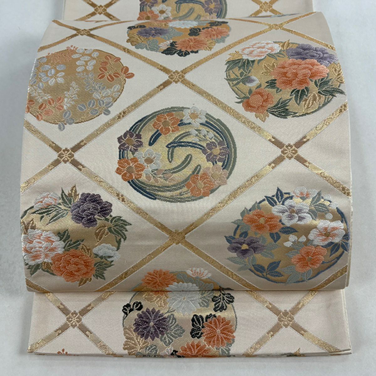 袋帶 秀品級 花丸紋 斜格子 唐織 金金箔 奶油 六通 純蠶絲