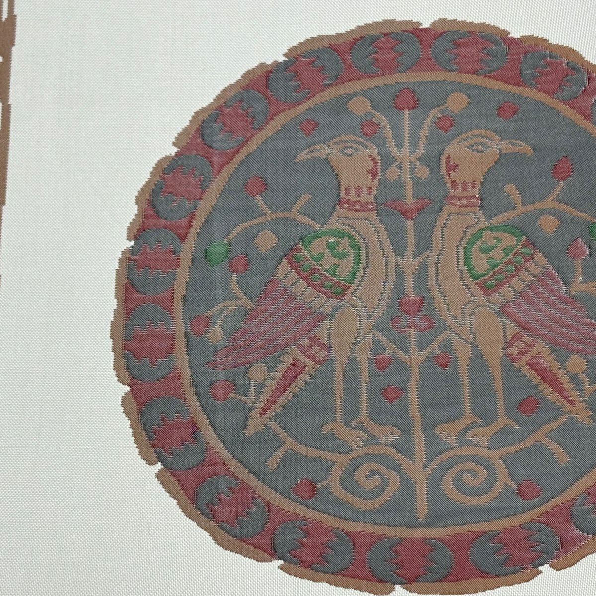 【美品】 袋帶 秀品級 紬織織 鳥 幾何學圖案 灰白 六通 純蠶絲