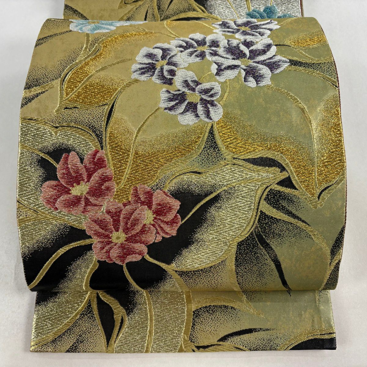 【美品】 袋帶 秀品級 草花紋紋 金銀彩 金金箔 米色 六通 純蠶絲