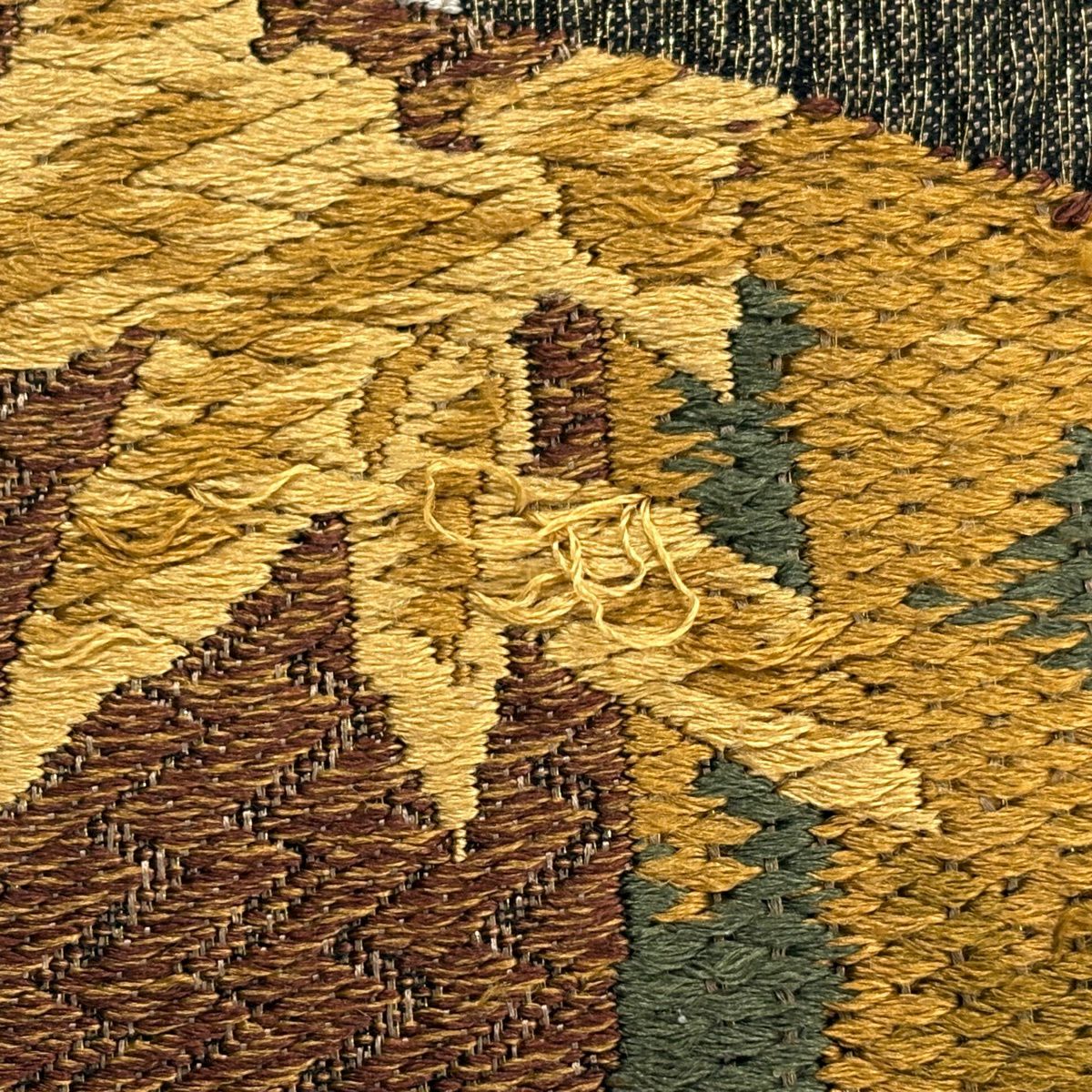 袋帶 秀品級 松樹竹子梅花 寶盡くし 刺繡 金金箔 金色 六通 純蠶絲