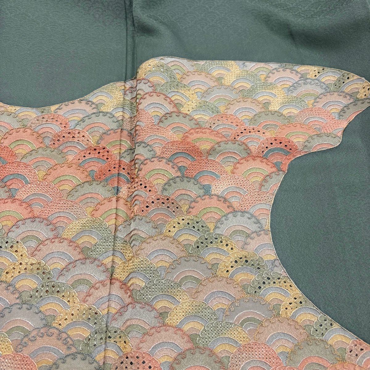 【美品】 留袖禮服禮服 身長154.5cm 袖長62cm S 雙層 波青海波 地紋 刺繡 染分 灰綠 純蠶絲 秀品級 一つ紋