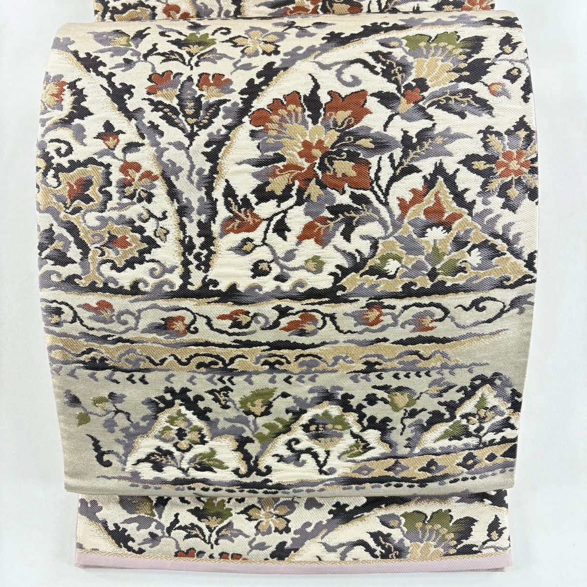 【美品】 袋帶 秀品級 關西仕立 草花紋 金糸 金金箔 米色 六通 純蠶絲