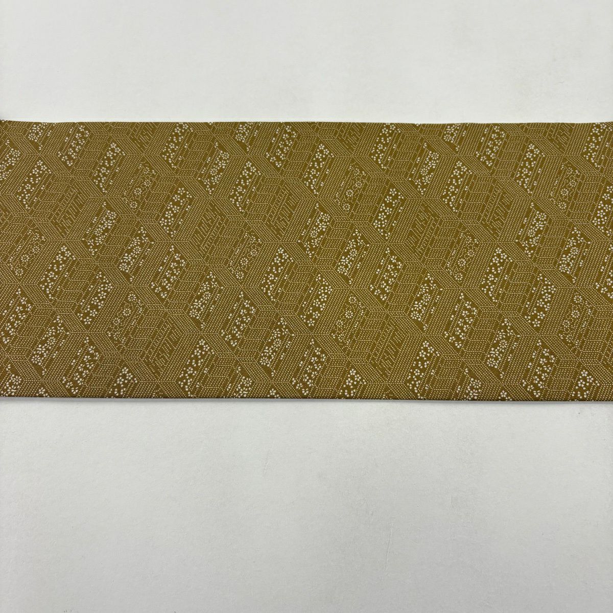 【美品】 名古屋帶 秀品級 花 冊子 茶綠 純蠶絲