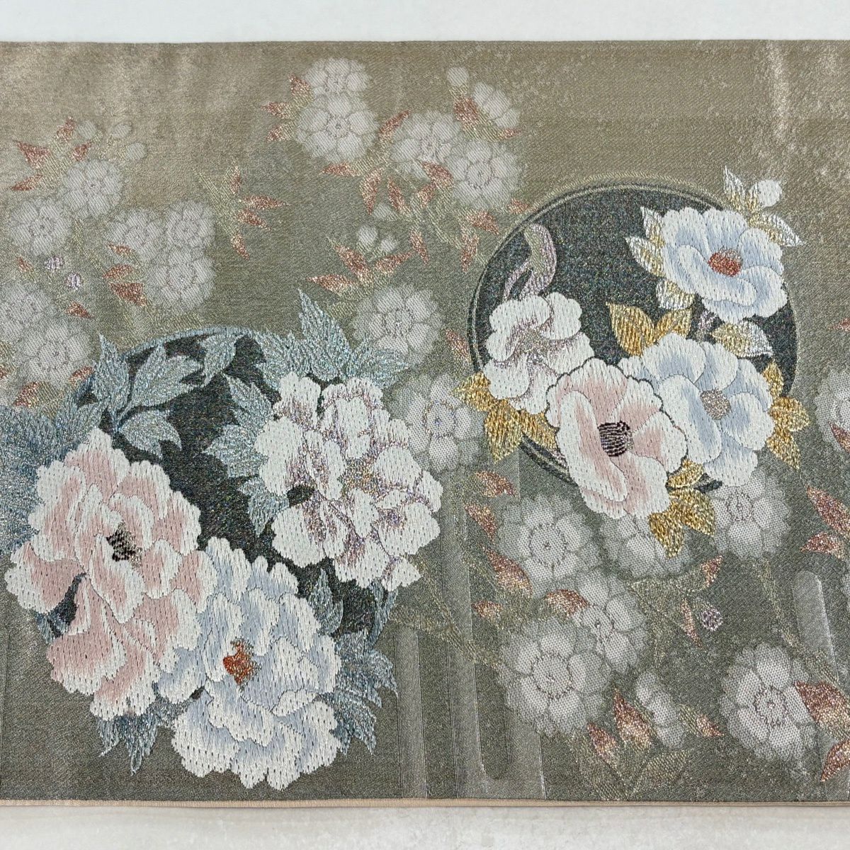 【美品】 袋帶 秀品級 花丸紋 ヱ霞 金銀彩 金金箔 灰綠 六通 純蠶絲