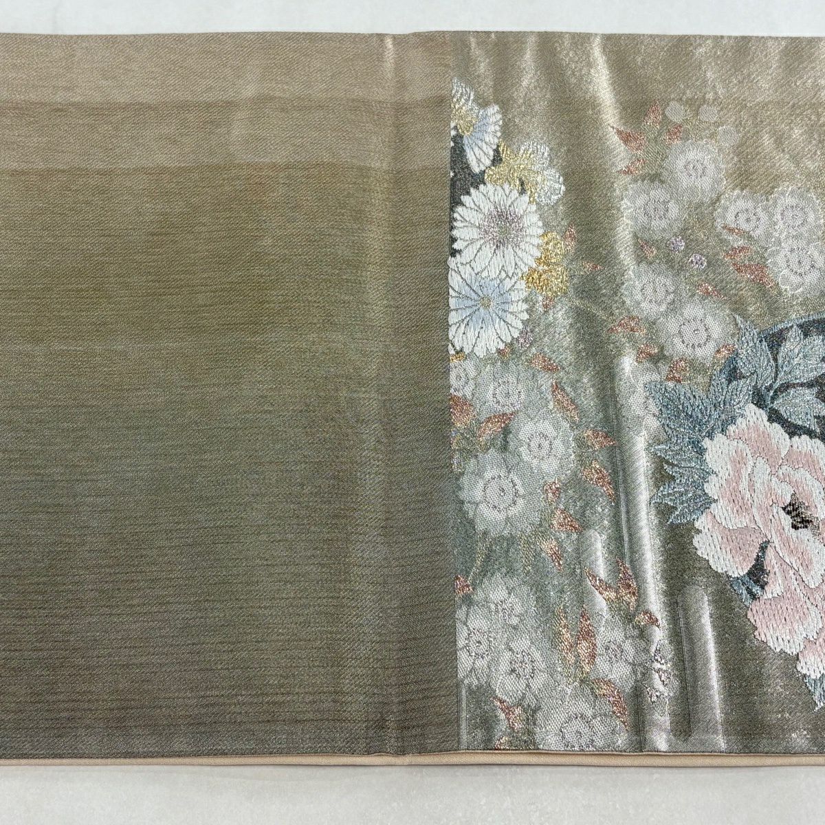 【美品】 袋帶 秀品級 花丸紋 ヱ霞 金銀彩 金金箔 灰綠 六通 純蠶絲
