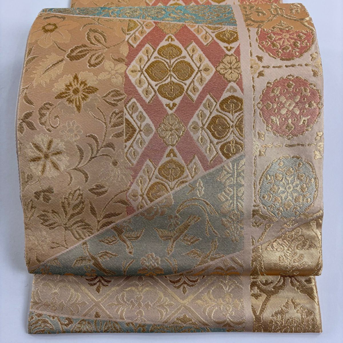 【美品】 袋帶 秀品級 花唐草紋 鳥 金糸 金金箔 米色 六通 純蠶絲