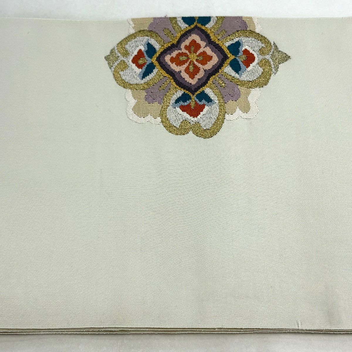 【美品】名古屋帶 秀品級 八寸名古屋帶 草花紋 金銀彩 奶油色 純蠶絲