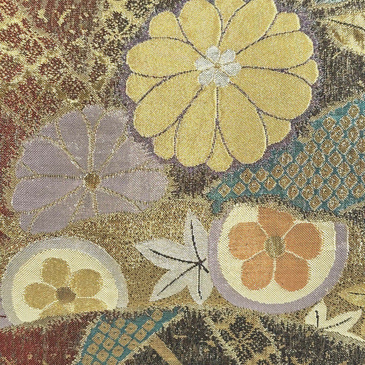 【美品】 袋帶 秀品級 雪芝 草花紋 金金箔 紅 六通 純蠶絲
