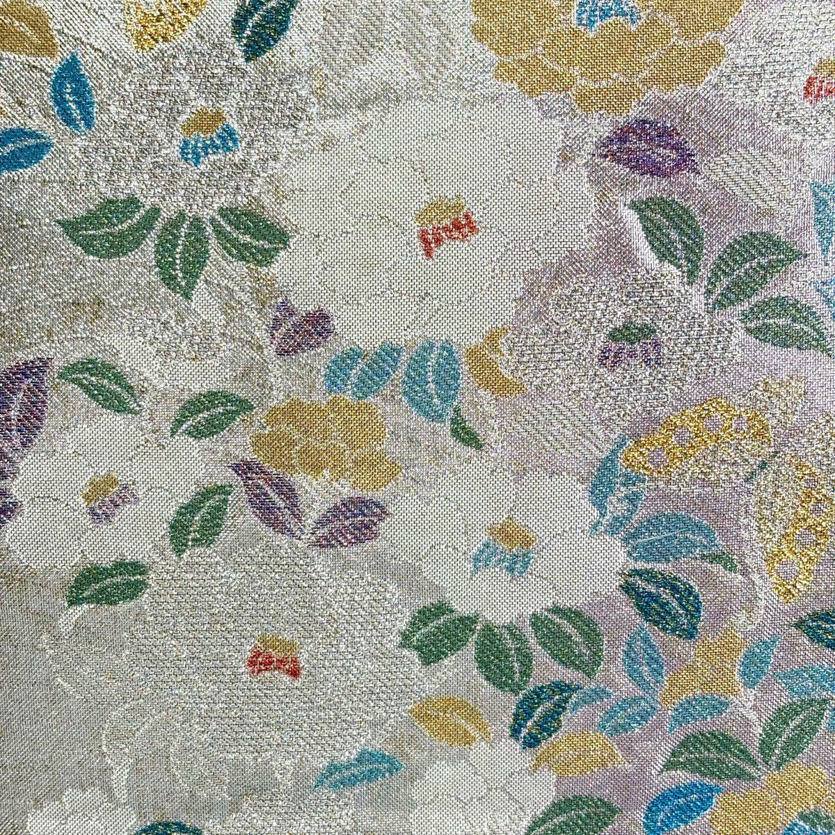 【美品】 袋帶 秀品級 草花紋 波 金金箔 銀 六通 純蠶絲